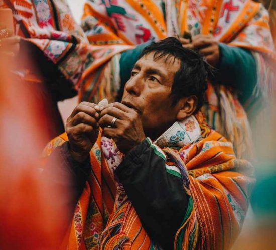 detall d'un ritual d'una tribu índigena