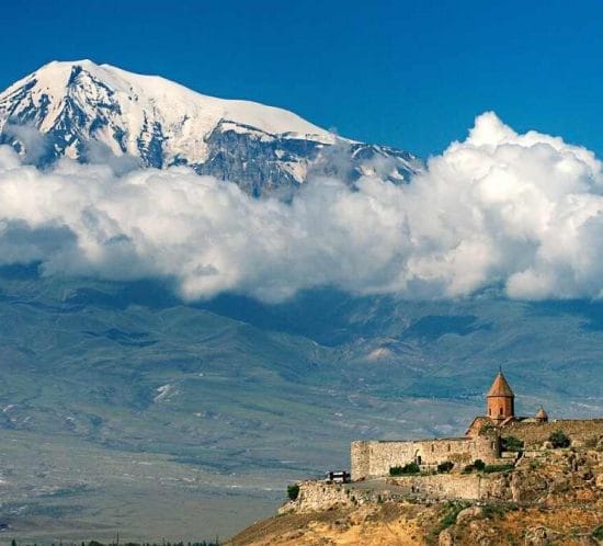 vistes panoràmiques de les muntanyes a Armènia